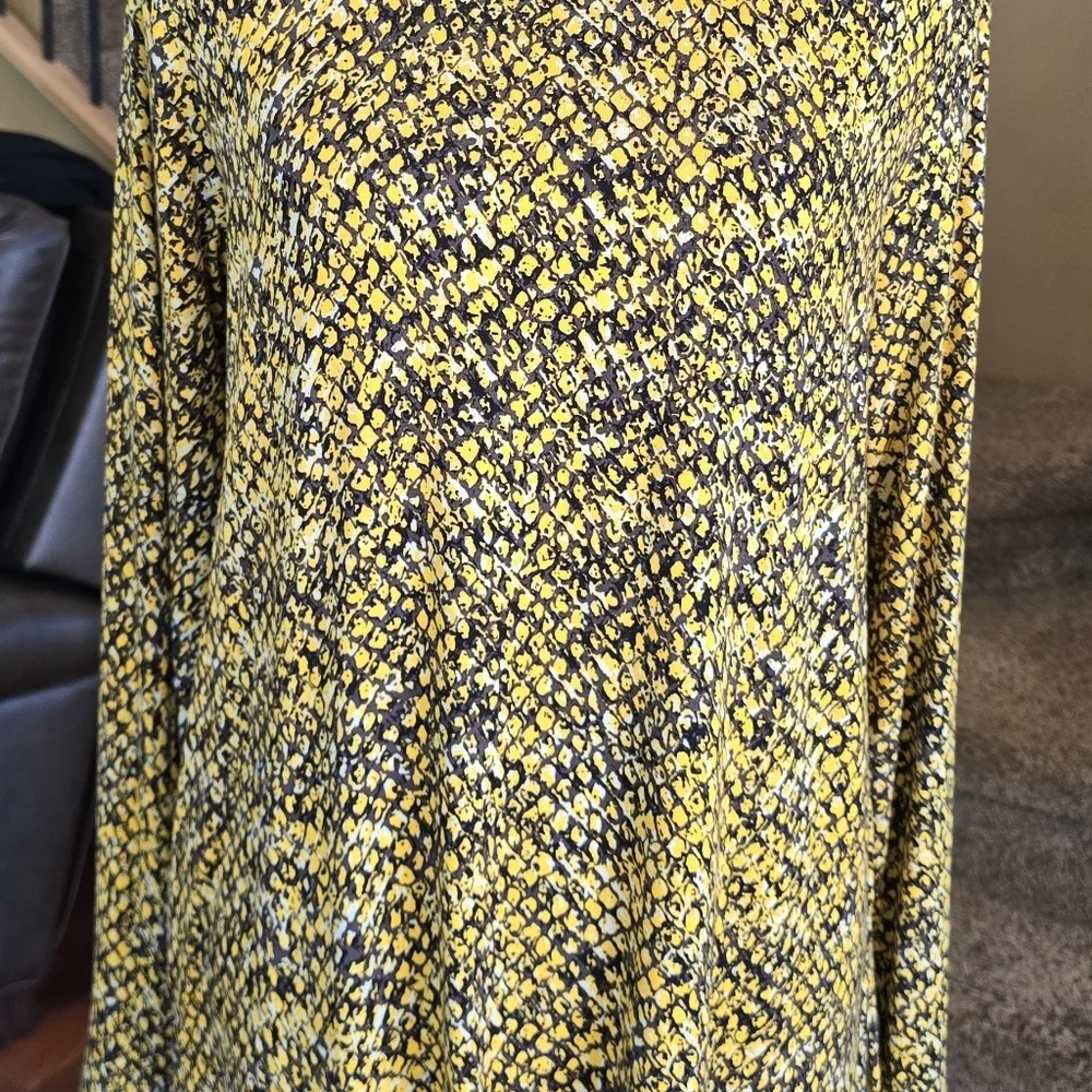 Michael Kors Black Yellow Geometric Print Long Sleeve Pullover Blouse L - Picture 6 of 7